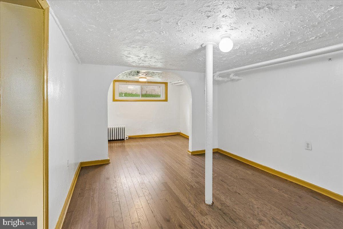 315 Circle Avenue photo 29