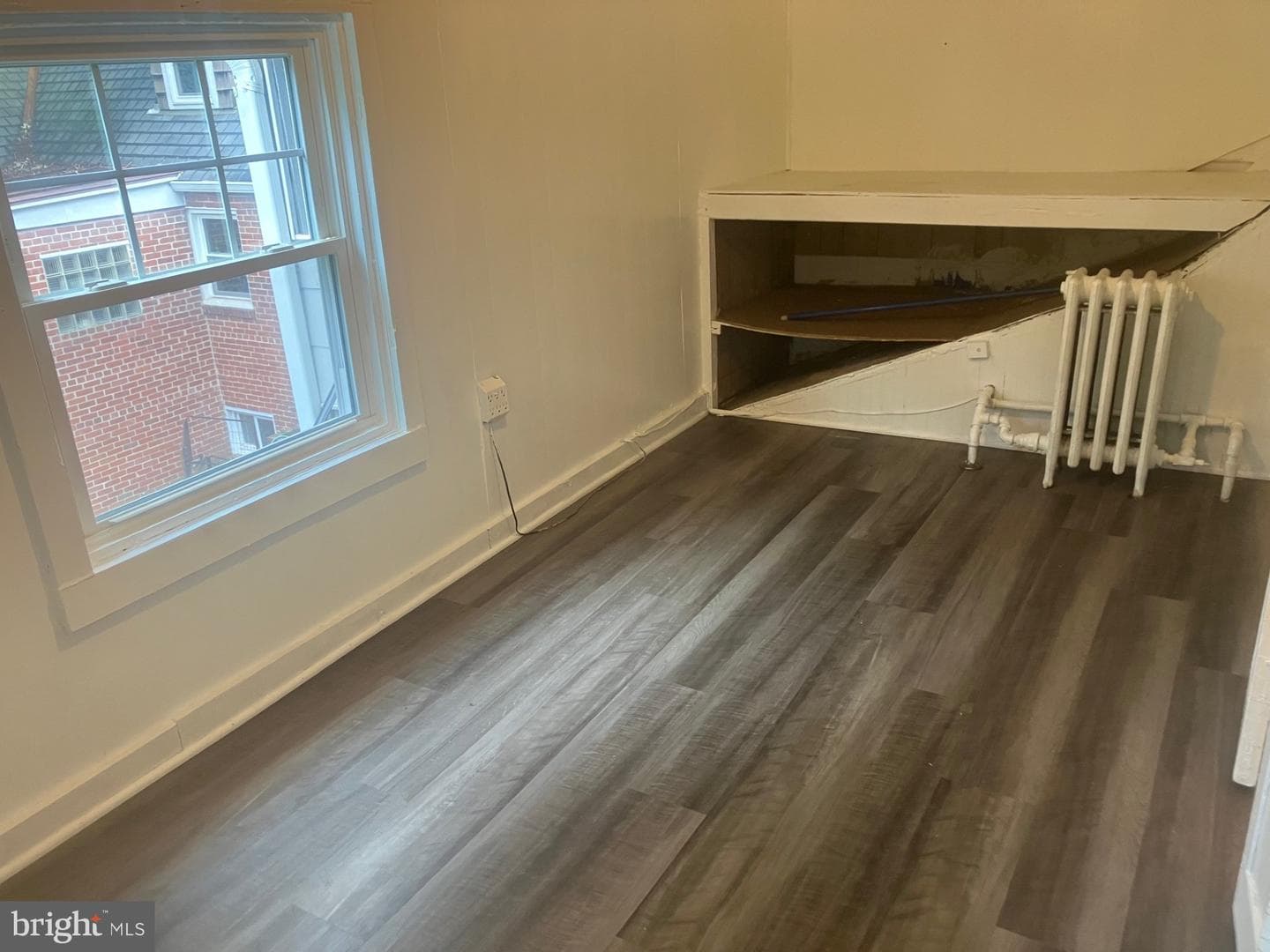 315 Circle Avenue photo 72