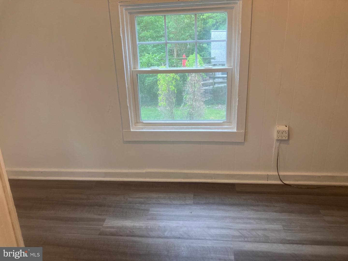 315 Circle Avenue photo 73