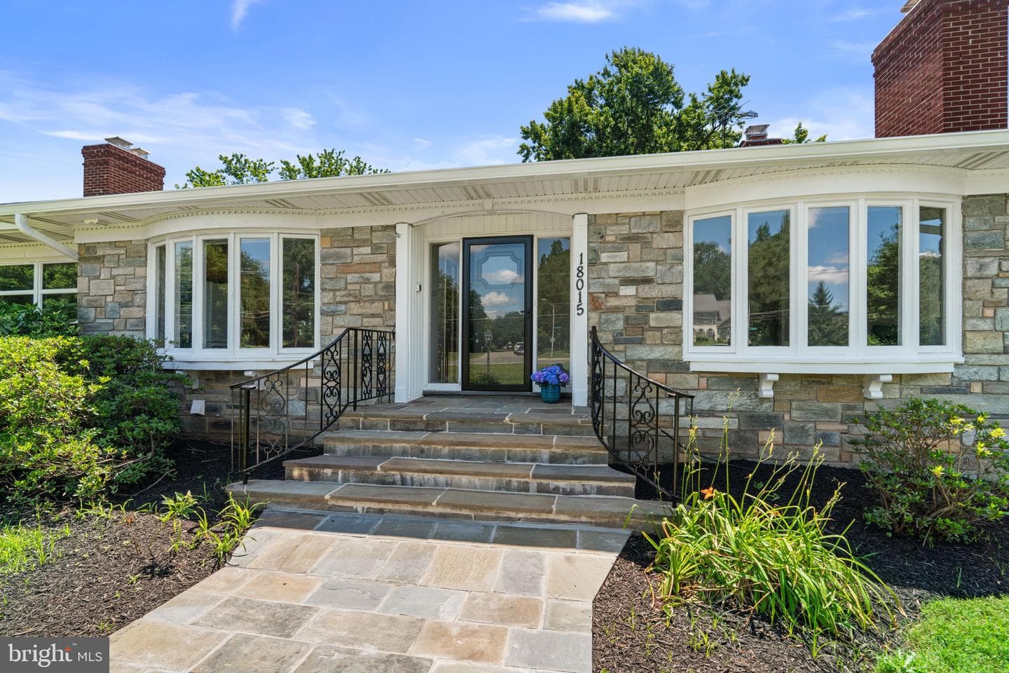 18015 Muncaster Road, Rockville