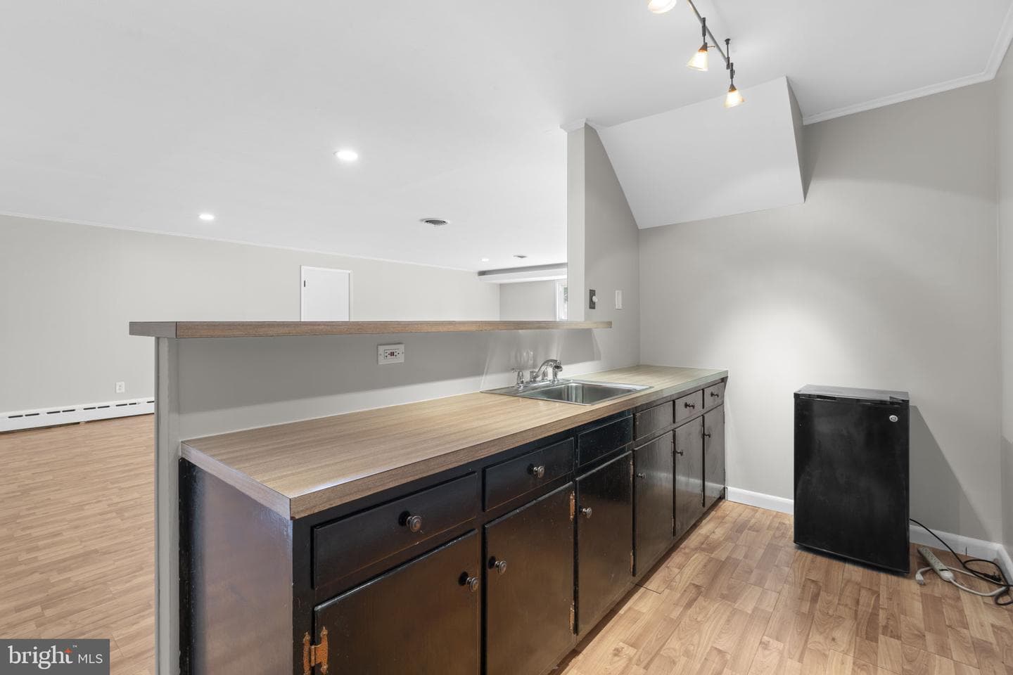 18015 Muncaster Road photo 56