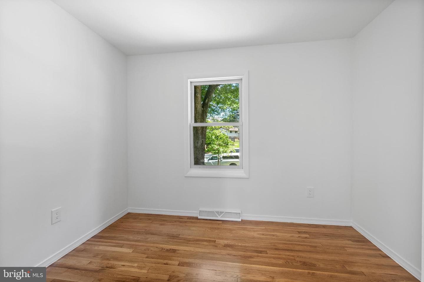 13118 Estelle Road photo 20