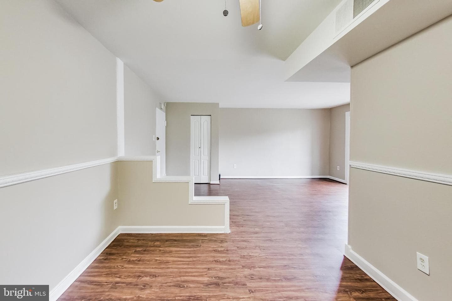 7611 Maple Ave # 202 photo 11
