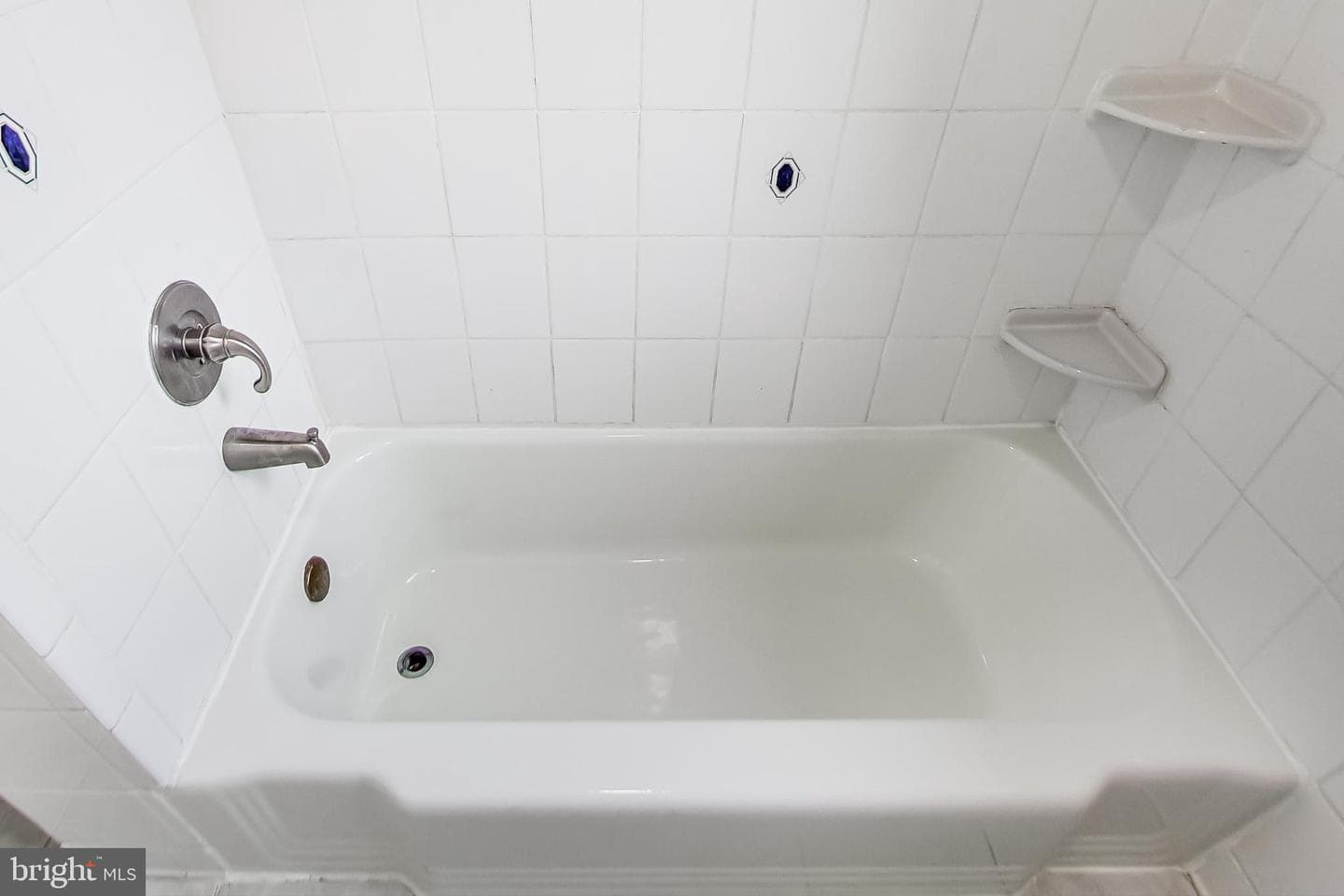 7611 Maple Ave # 202 photo 15