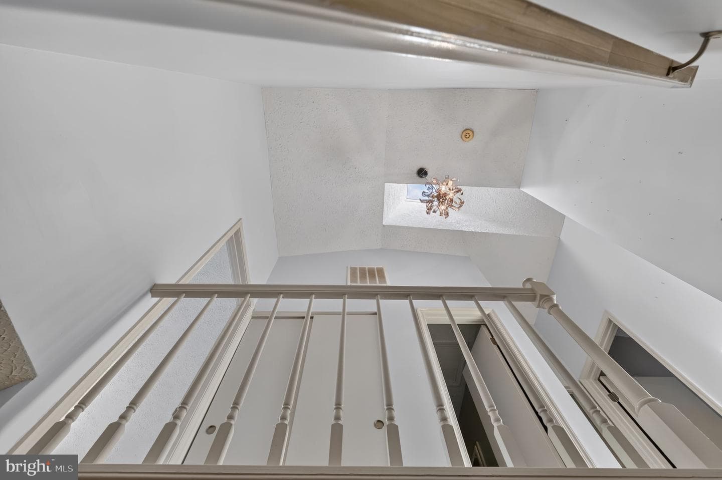 870 Bayridge Drive photo 16