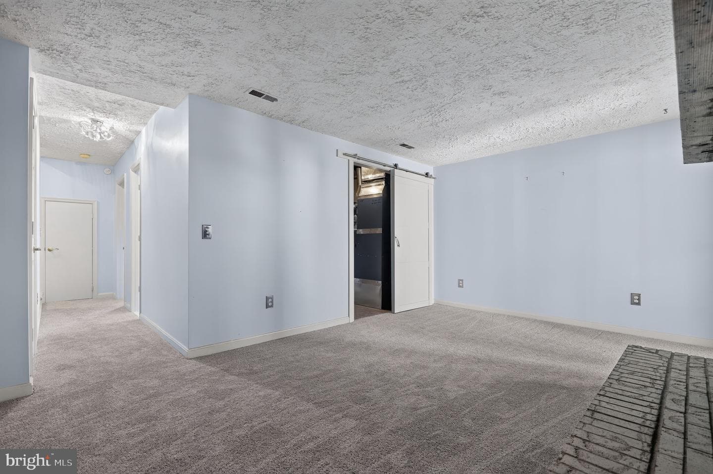870 Bayridge Drive photo 30