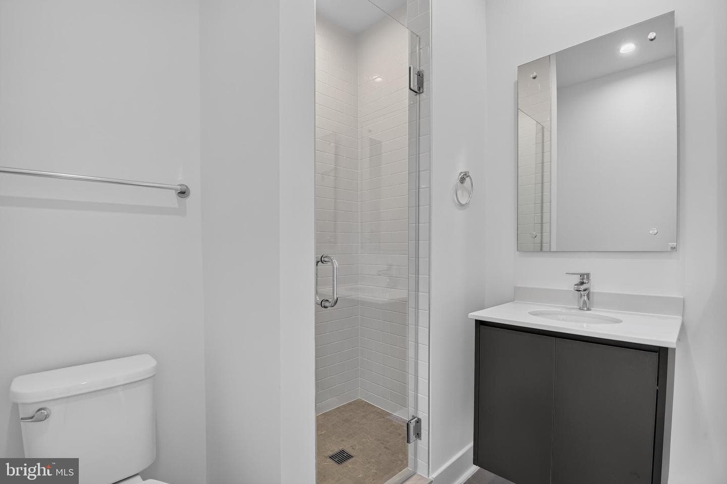 5015 Dulcet Drive photo 36
