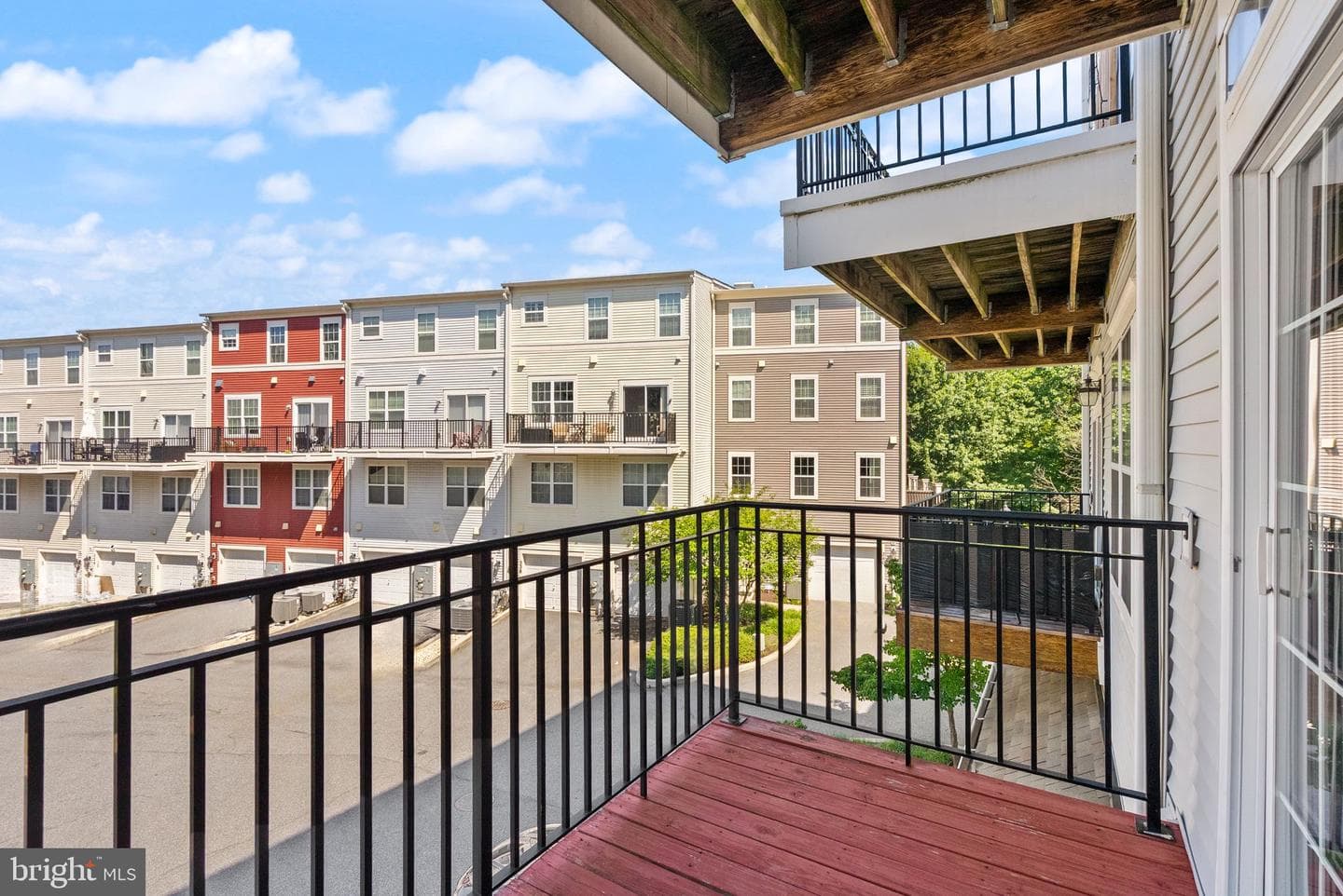 242 N Summit Avenue N #21 photo 16