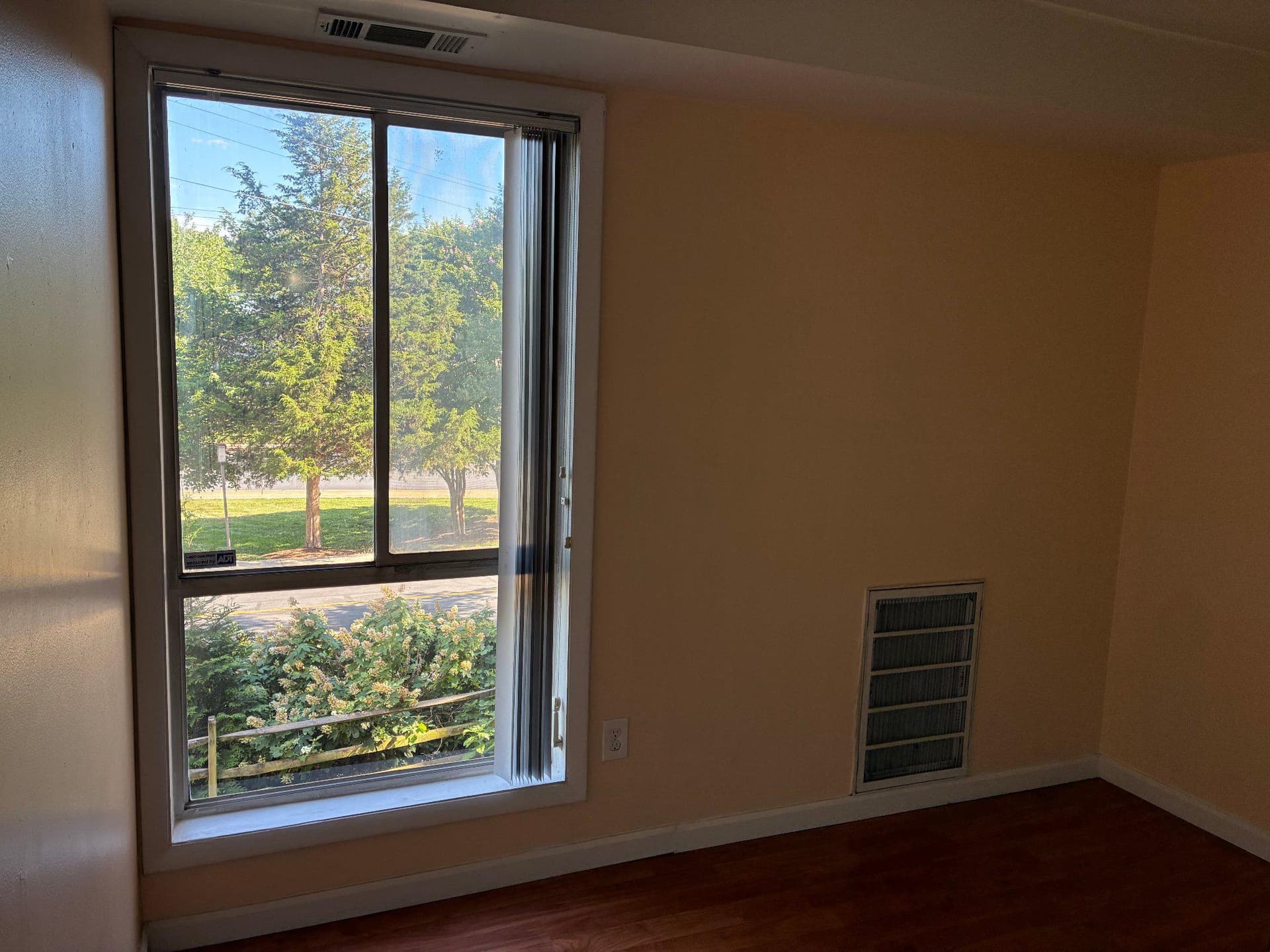 11903 Parklawn Drive #102 photo 17
