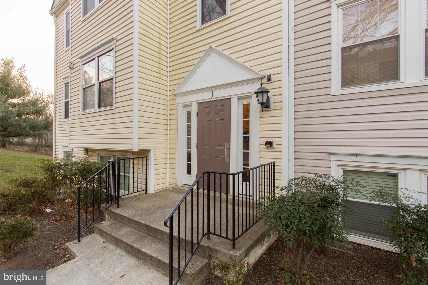 1 Pickering Court #1-102, Germantown