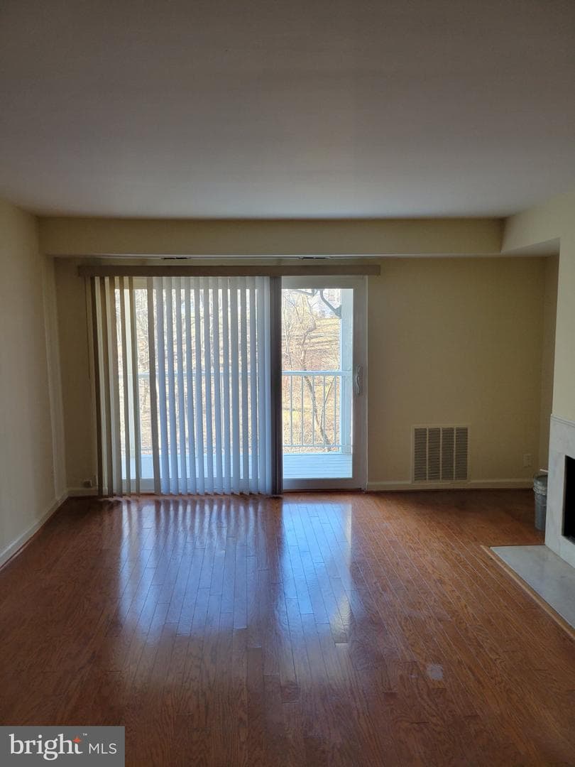 1 Pickering Court #1-102 photo 4