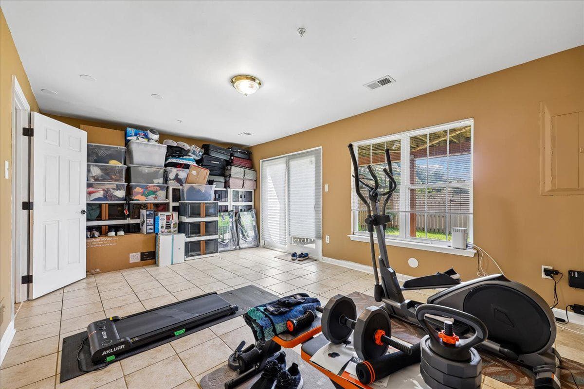 7804 Yankee Harbor Drive photo 26