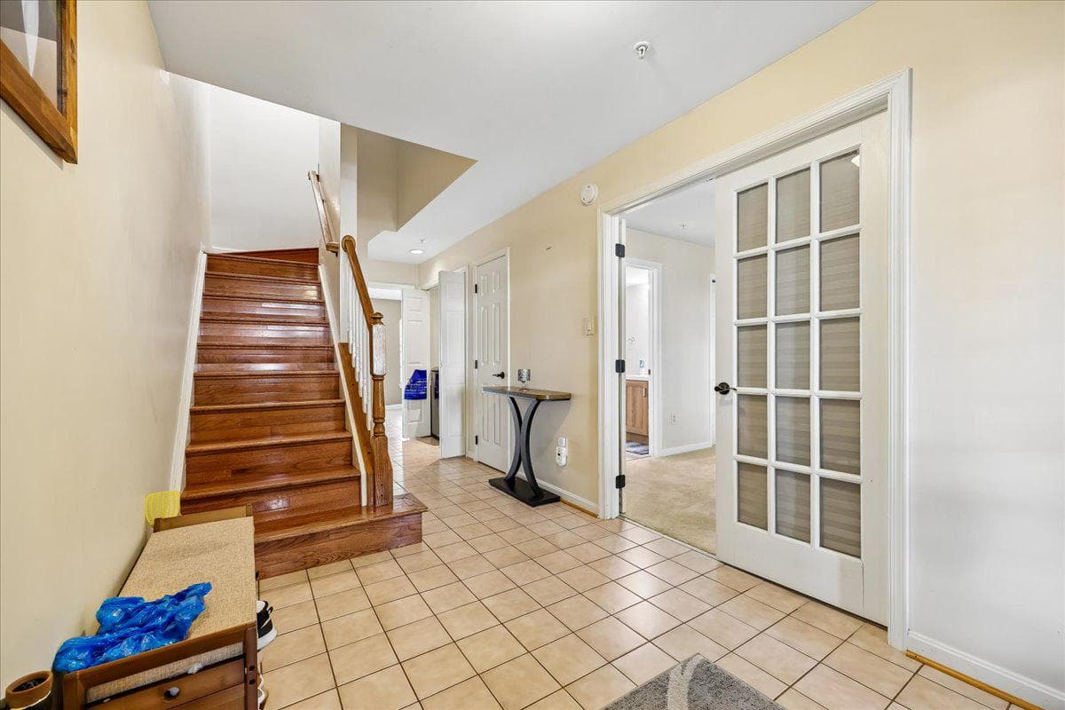 7804 Yankee Harbor Drive photo 7