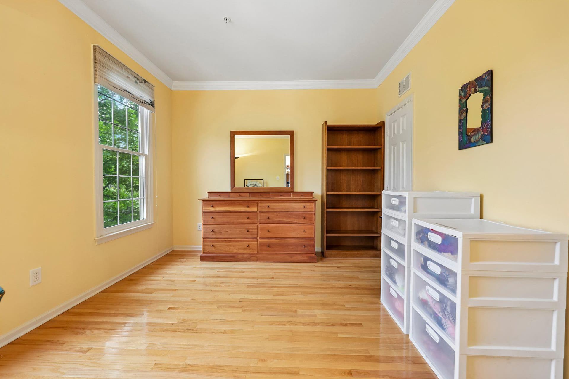 331 Alfandre Street photo 19