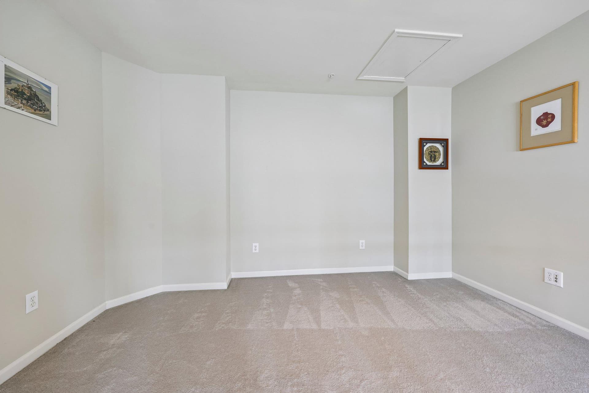 331 Alfandre Street photo 22