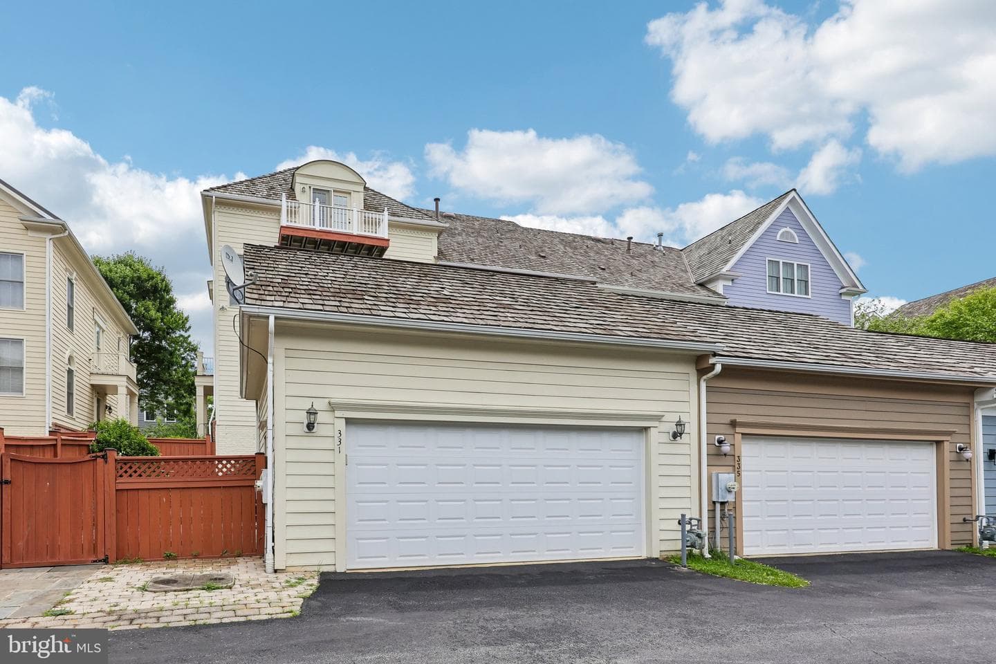331 Alfandre Street photo 34