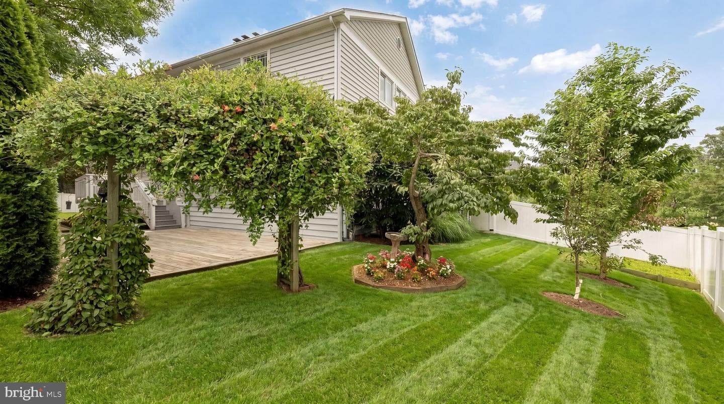 4717 Edgefield Road photo 31