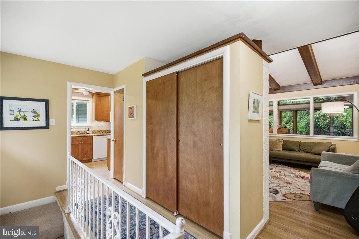 10802 Lockridge Drive photo 10