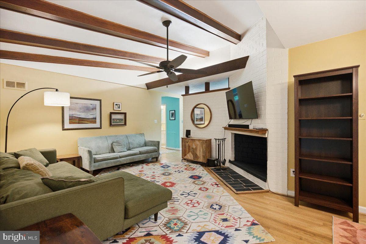 10802 Lockridge Drive photo 14