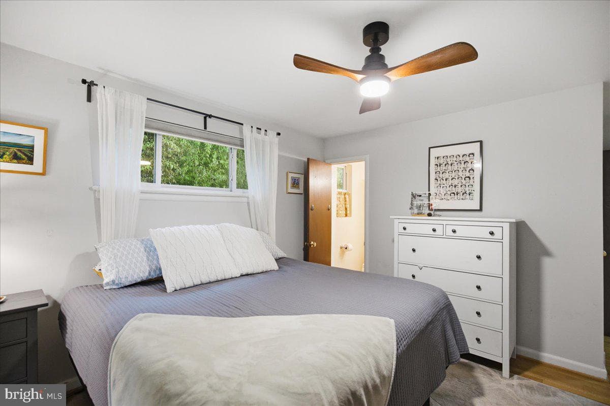 10802 Lockridge Drive photo 29