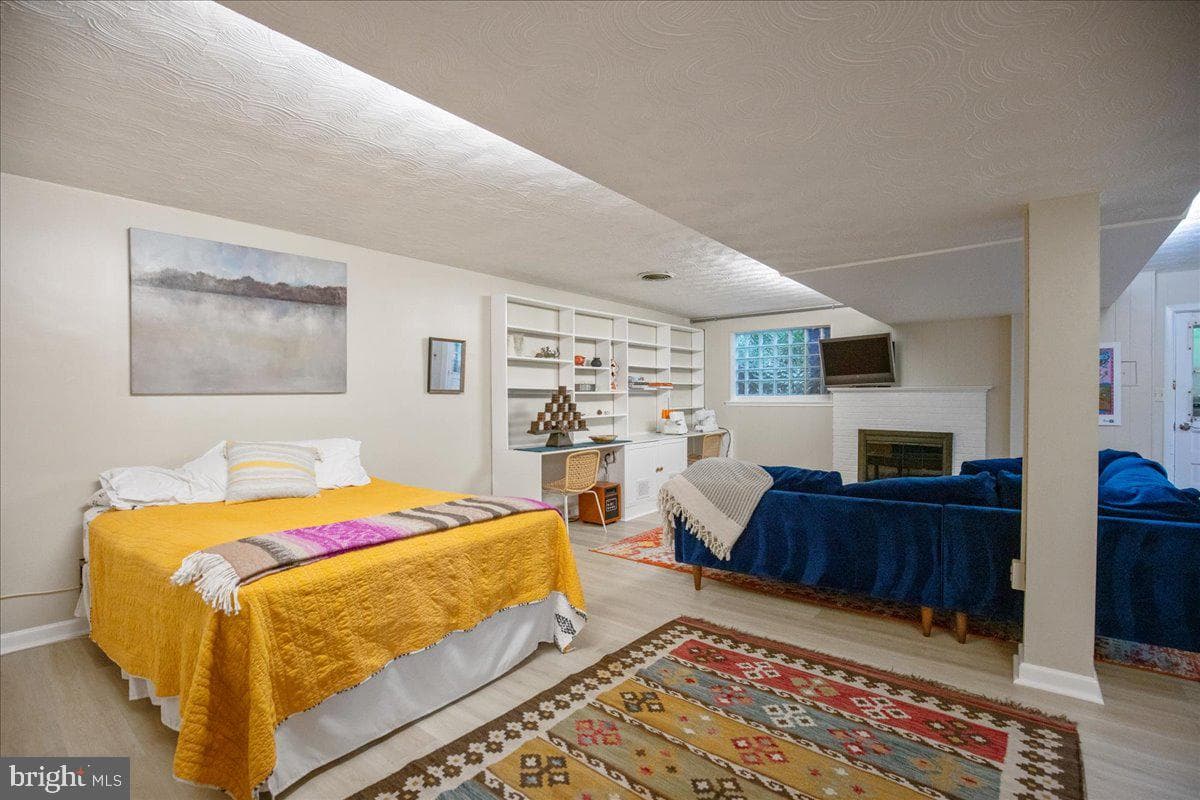 10802 Lockridge Drive photo 32