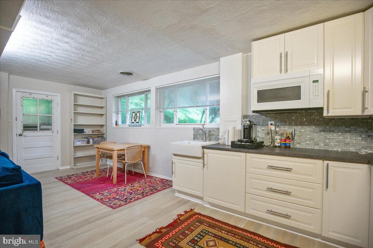 10802 Lockridge Drive photo 38