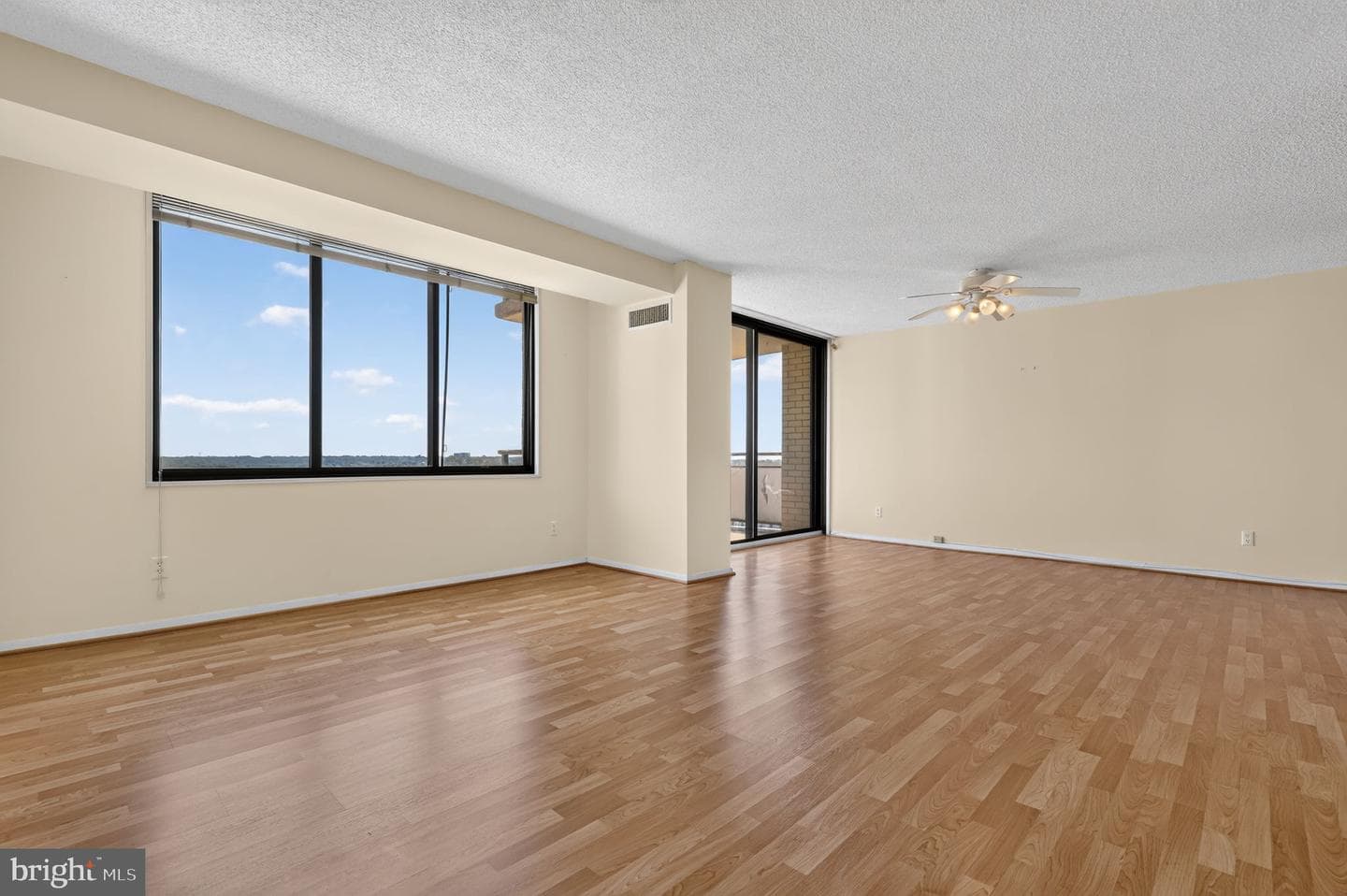 5225 Pooks Hill Rd # 1319S photo 5