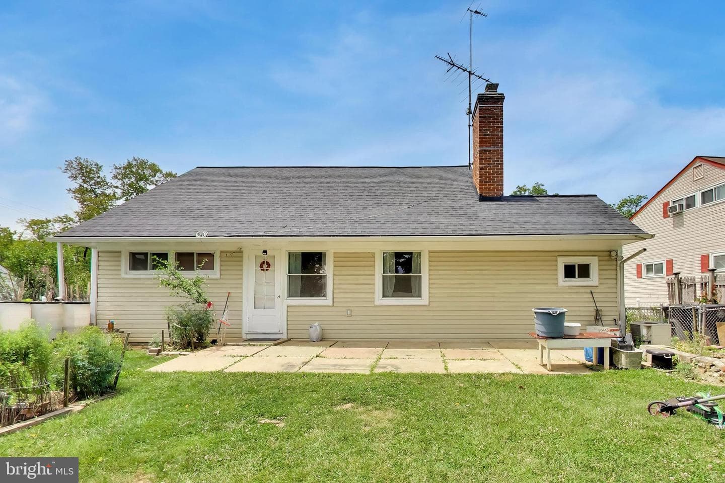 818 E Jefferson Street photo 3