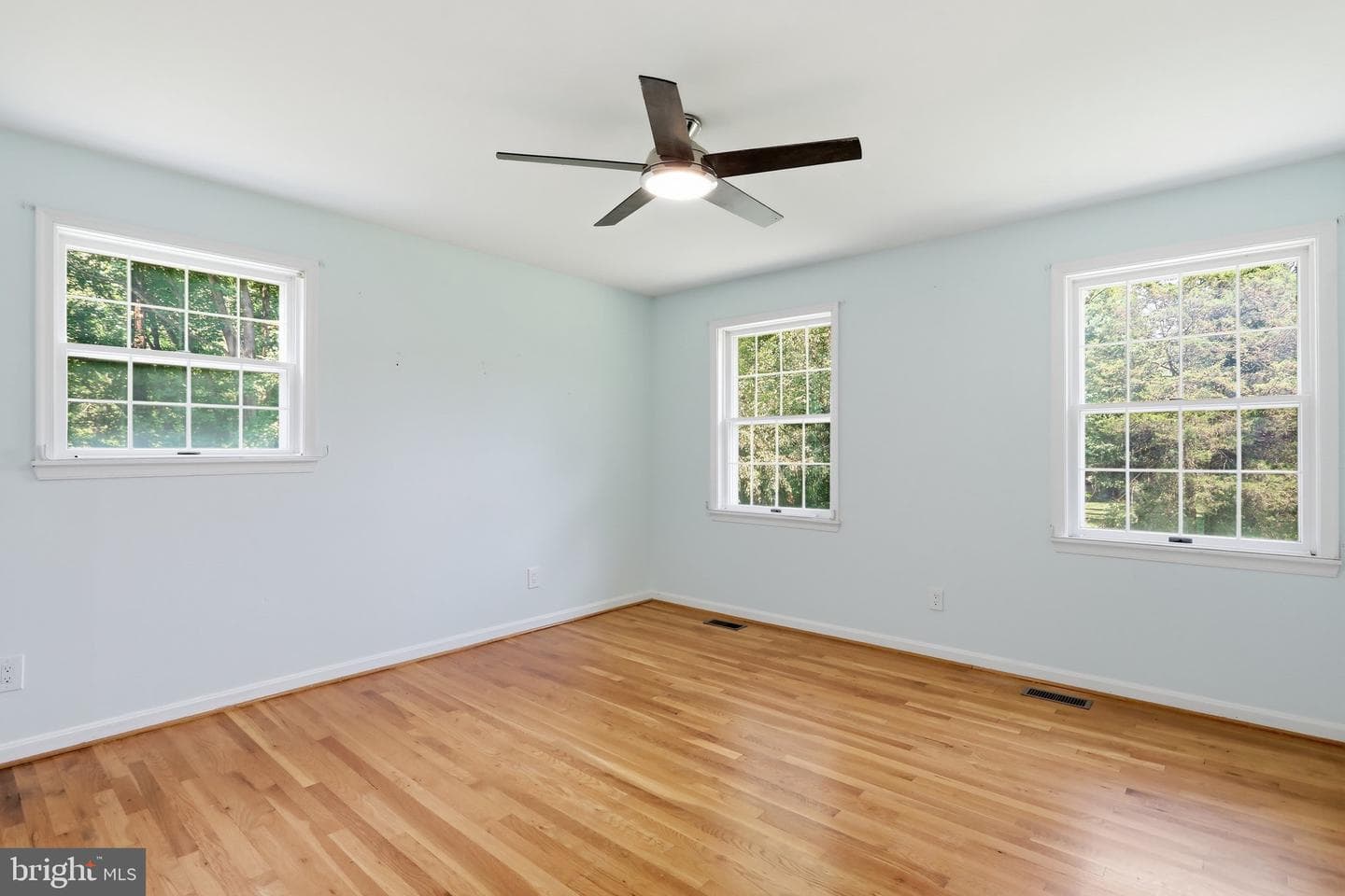 21830 New Hampshire Avenue photo 23
