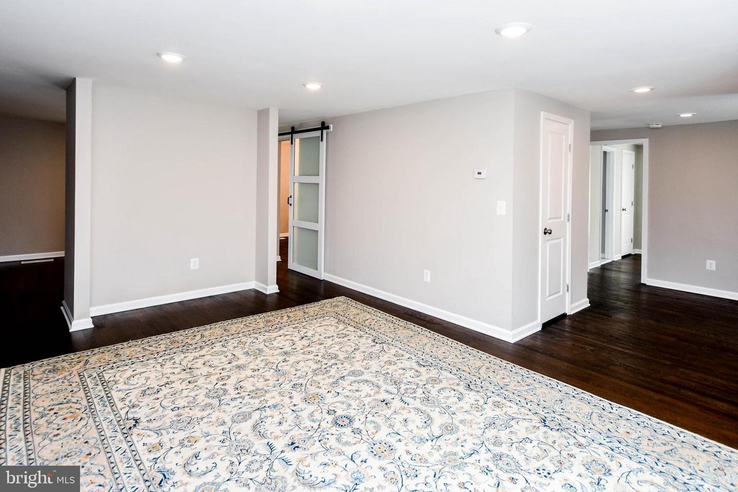 19104 Roman Way photo 10