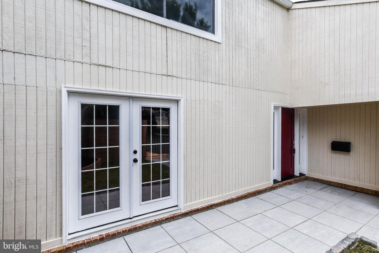 19104 Roman Way photo 6