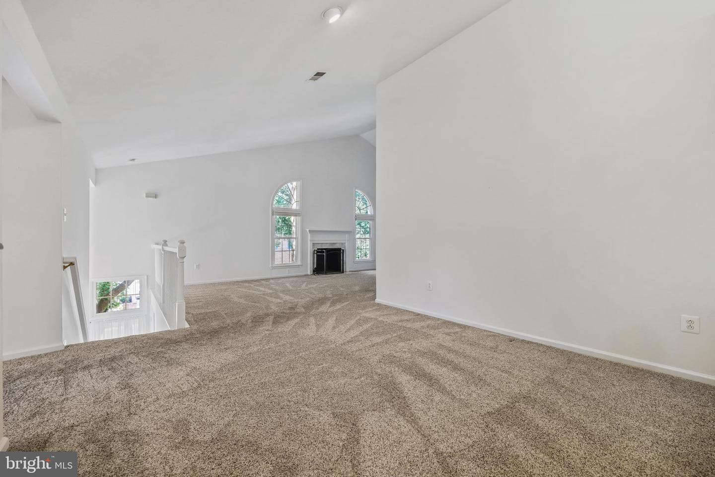 5823 Linden Square Court #52 photo 14