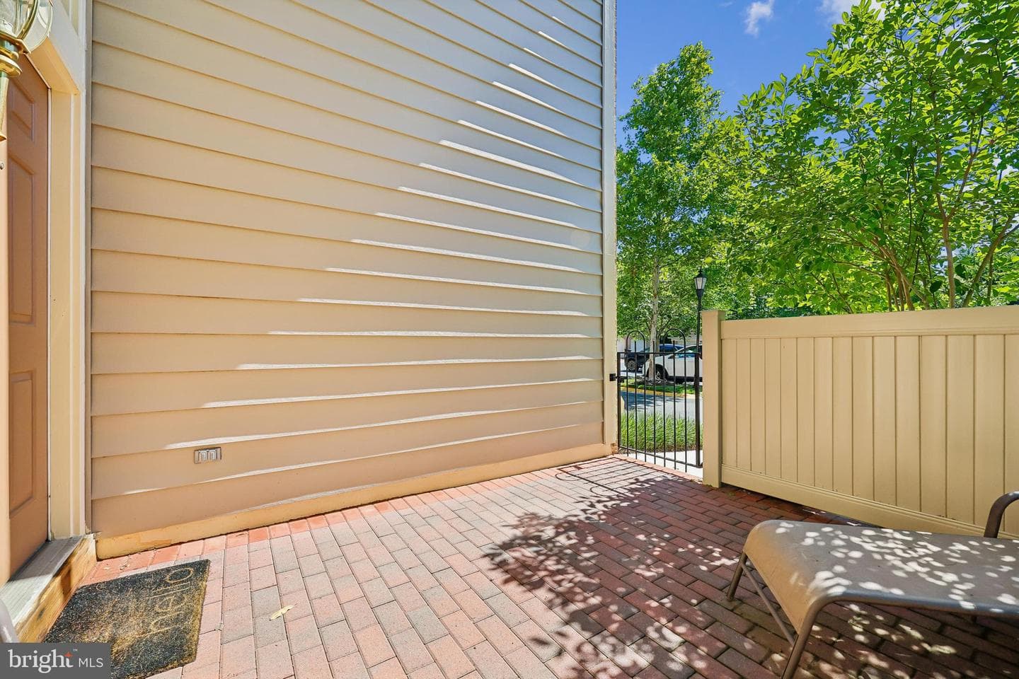 5823 Linden Square Court #52 photo 8