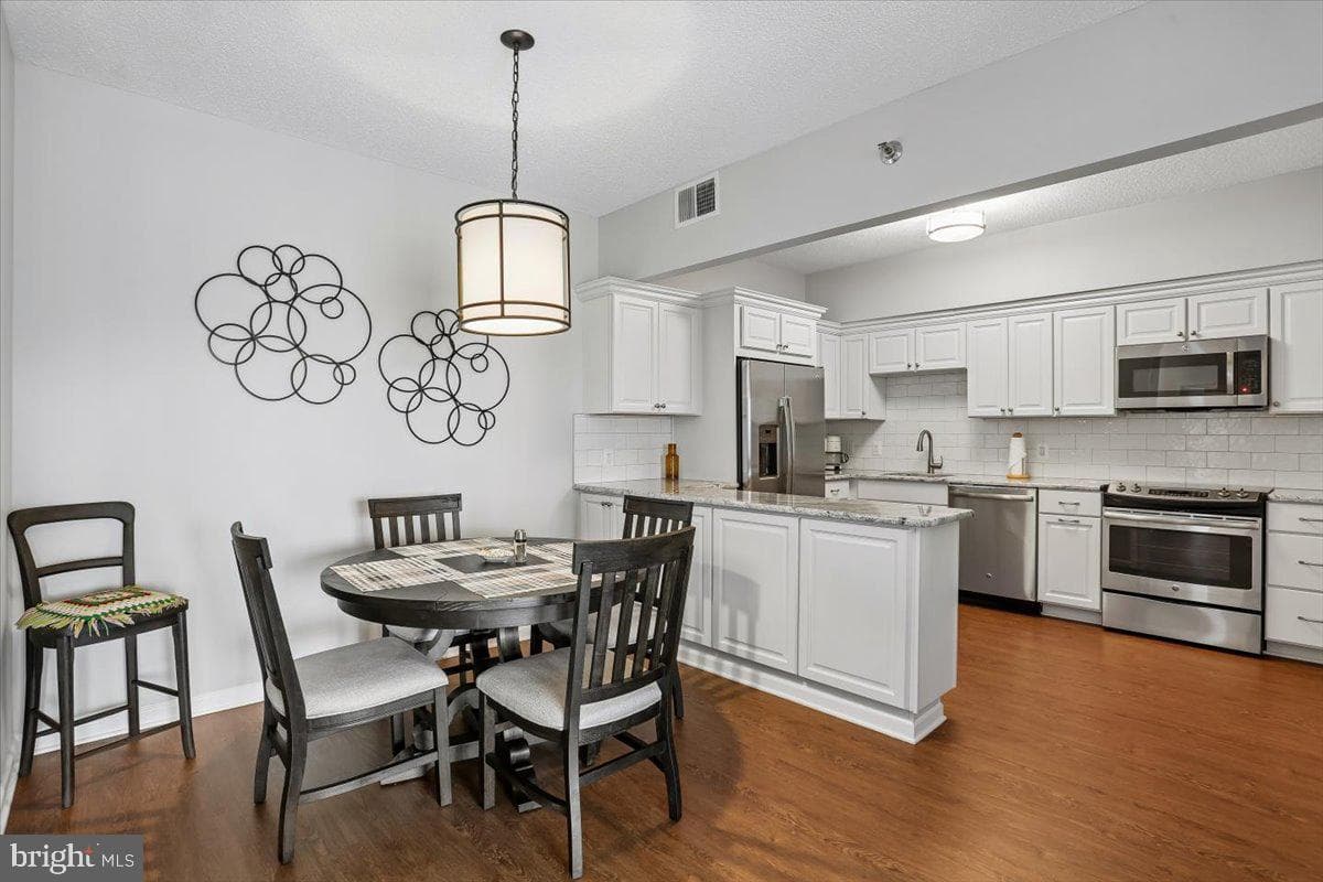 3005 S Leisure World Blvd # 706 photo 3