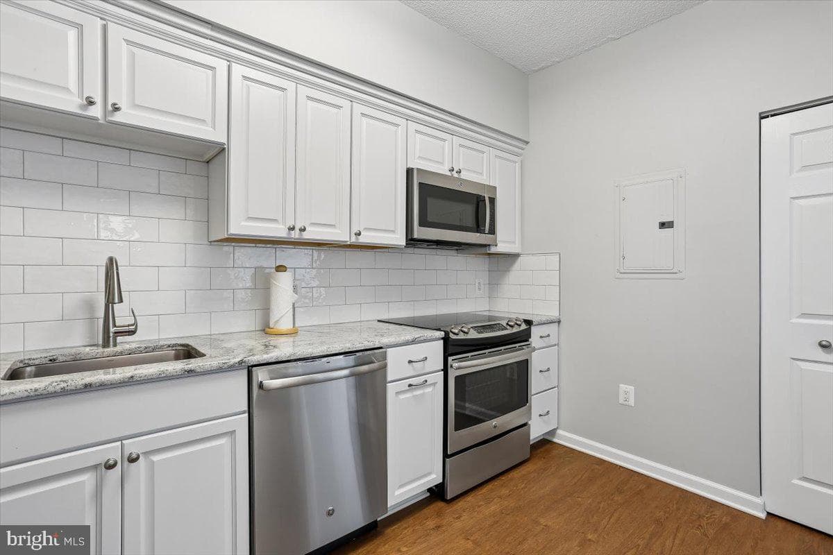 3005 S Leisure World Blvd # 706 photo 8