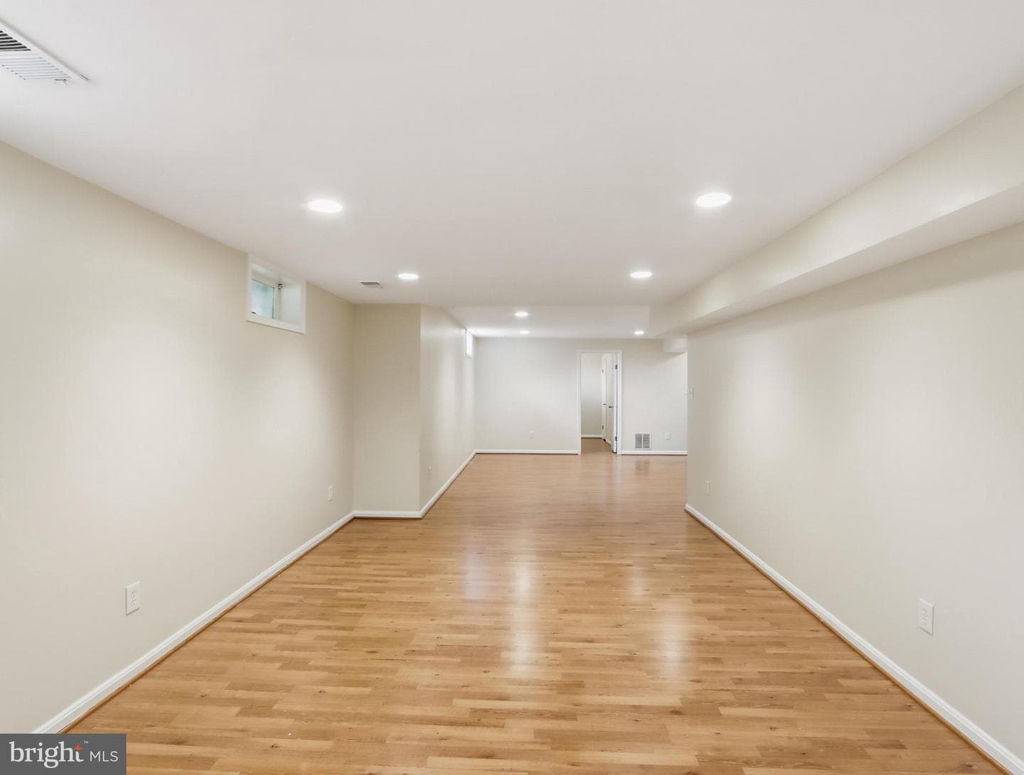 18910 Moonwalk Court photo 31