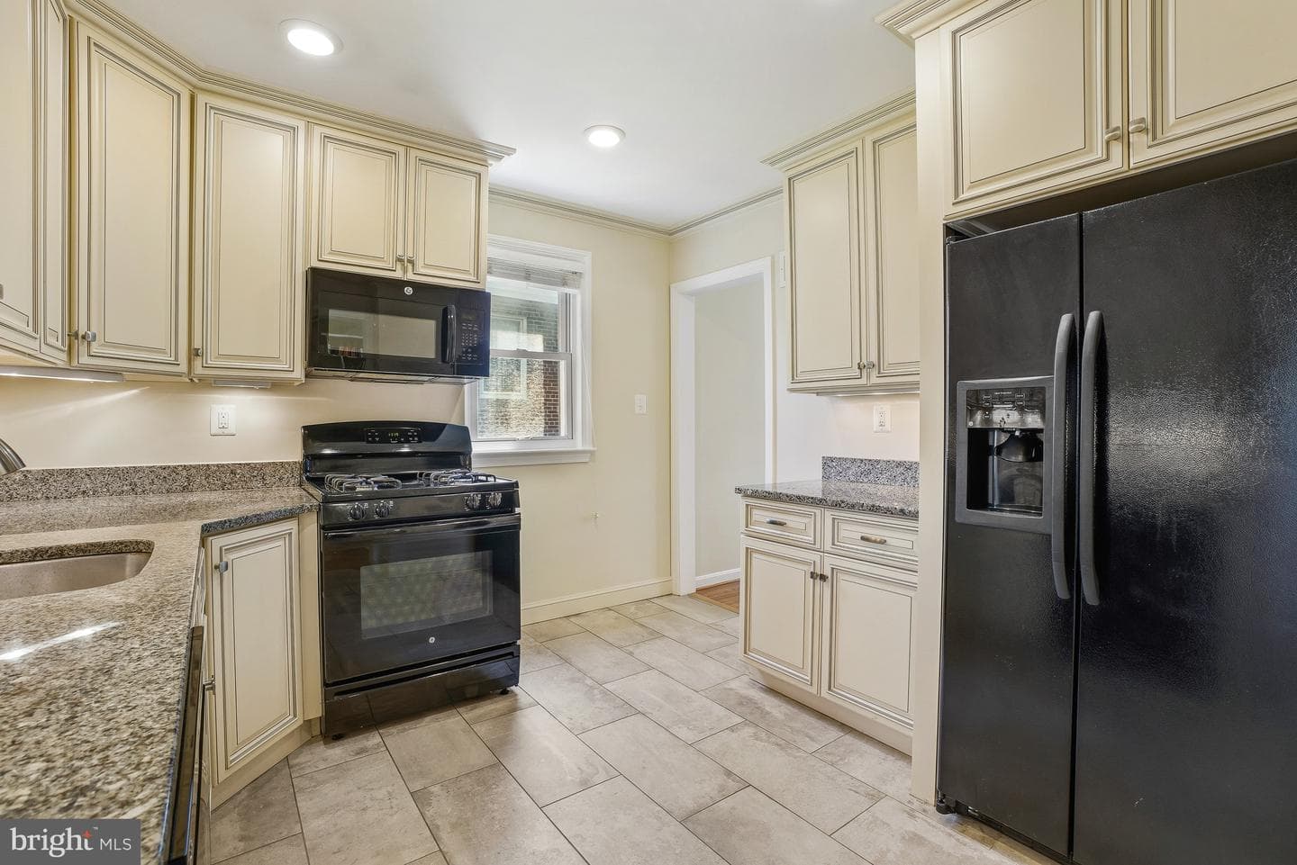 2905 Kensington Boulevard photo 10