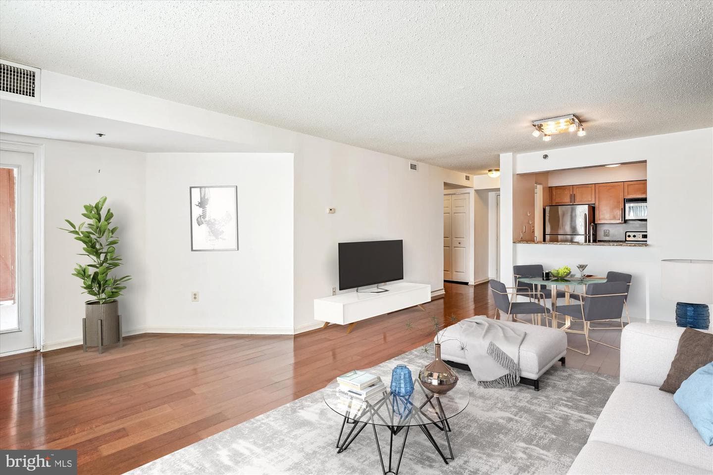 10101 Grosvenor Place #407 photo 18