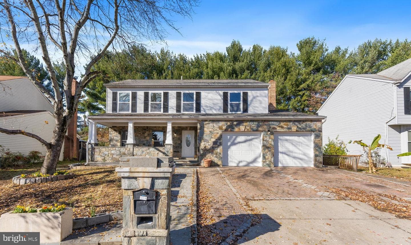 13016 Gershwin Way photo 3