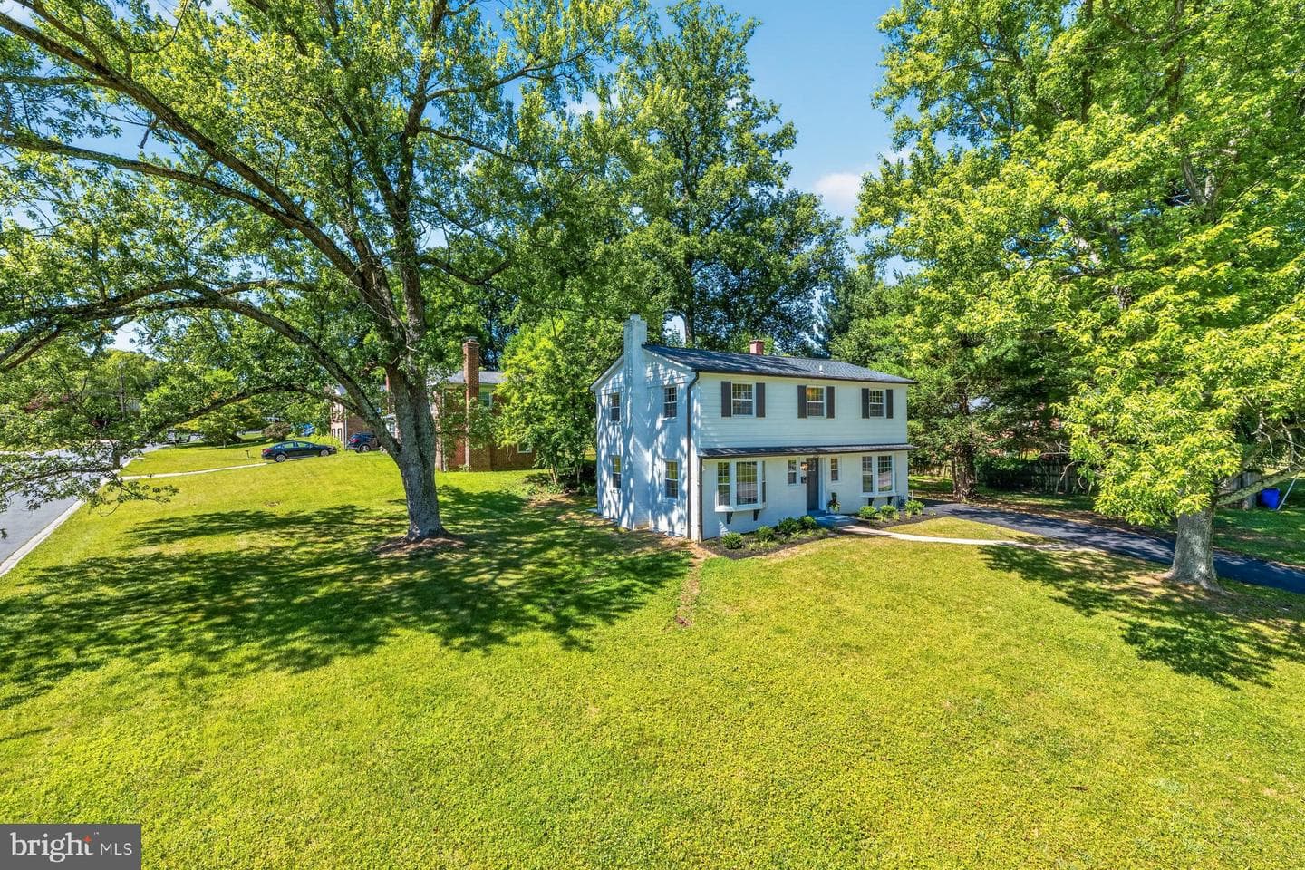 2610 Silverdale Drive photo 40