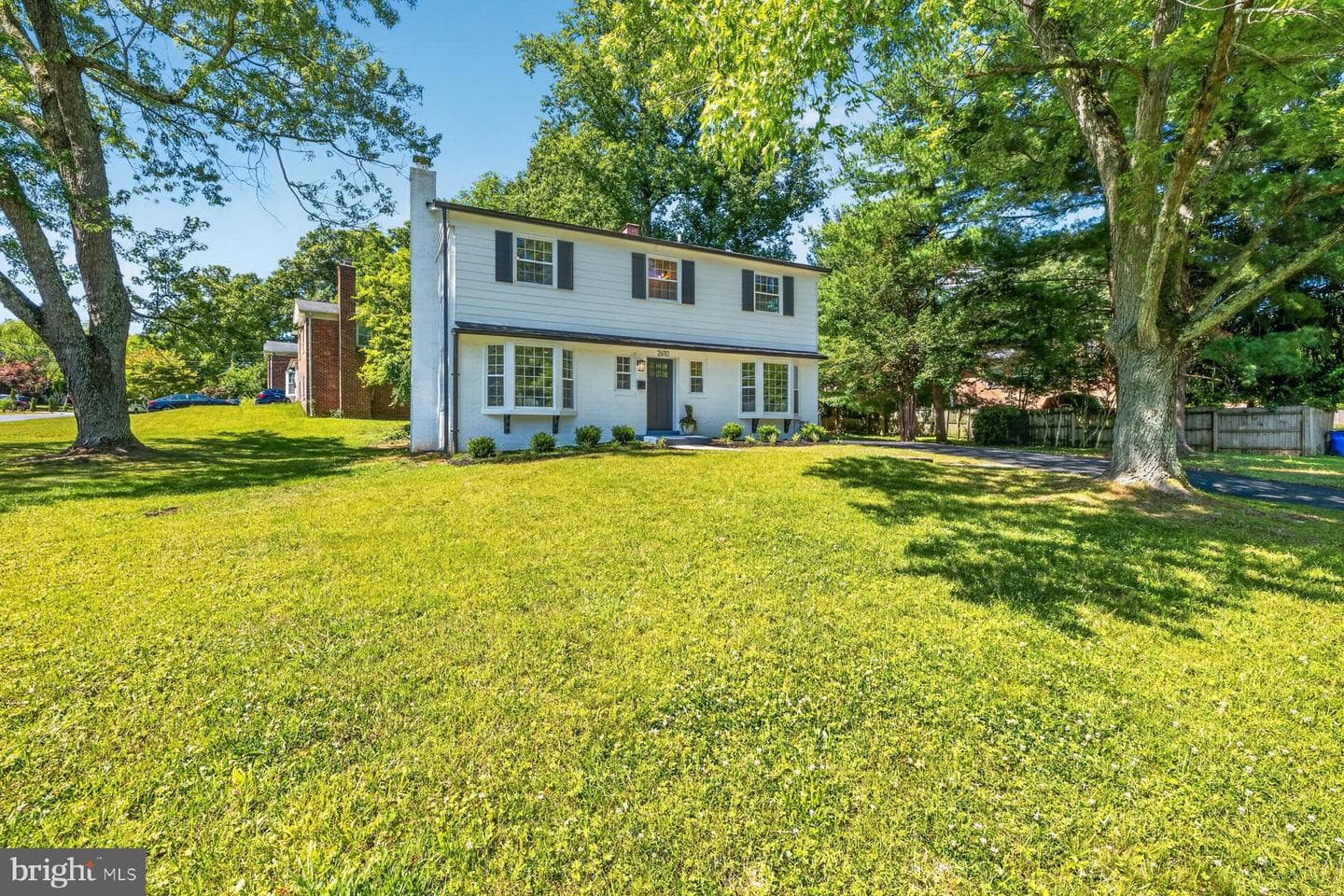 2610 Silverdale Drive photo 45