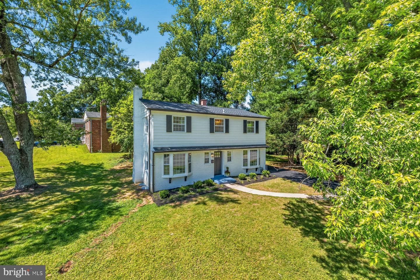 2610 Silverdale Drive photo 46