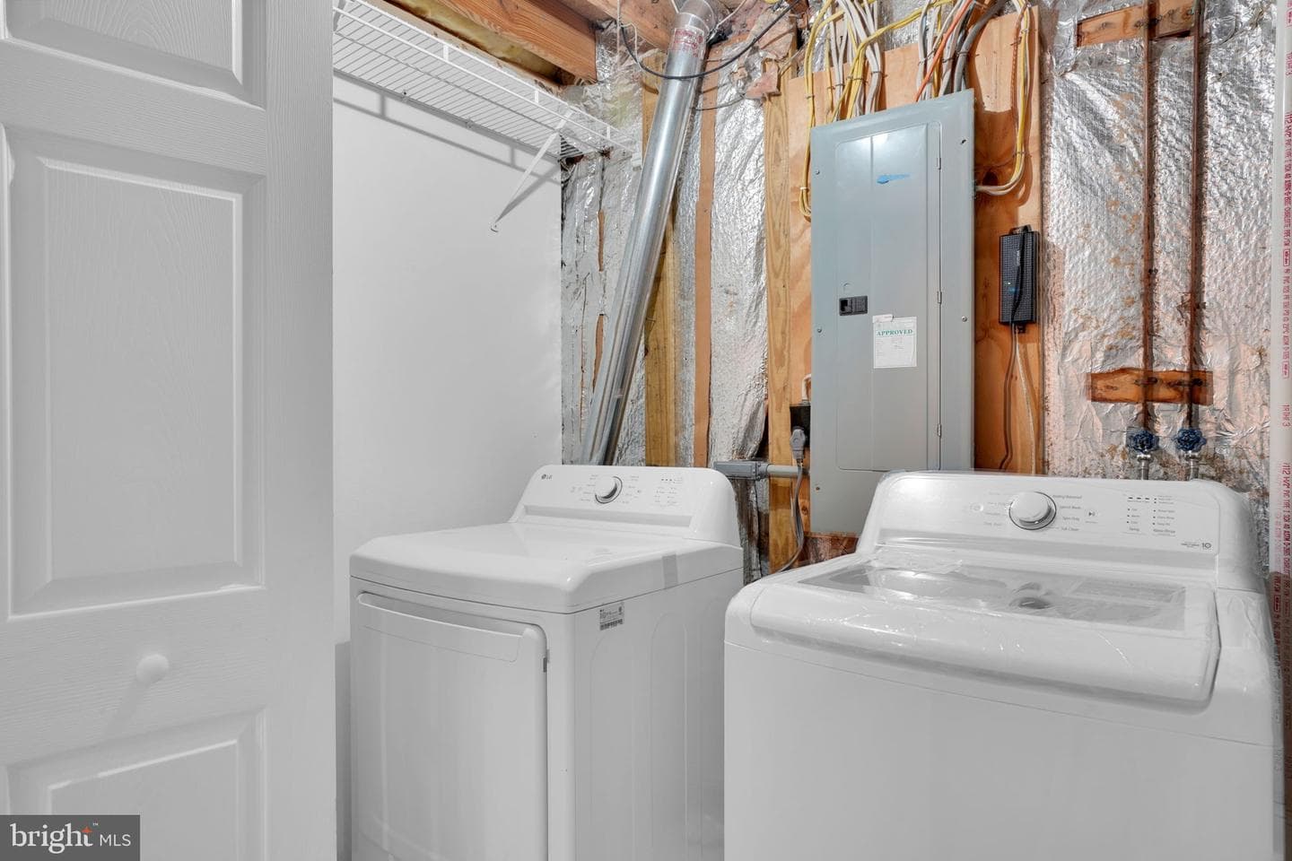 8604 Calypso Lane photo 27