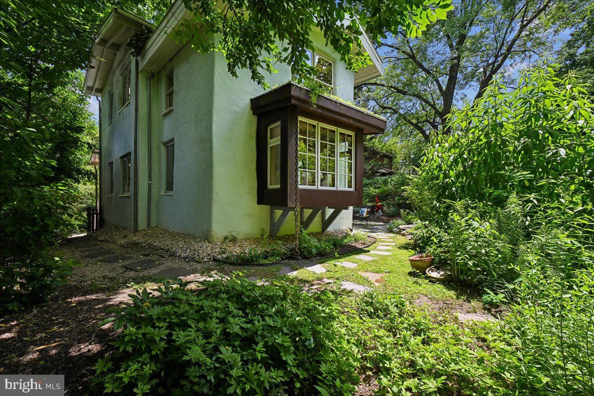 7108 Holly Avenue photo 65