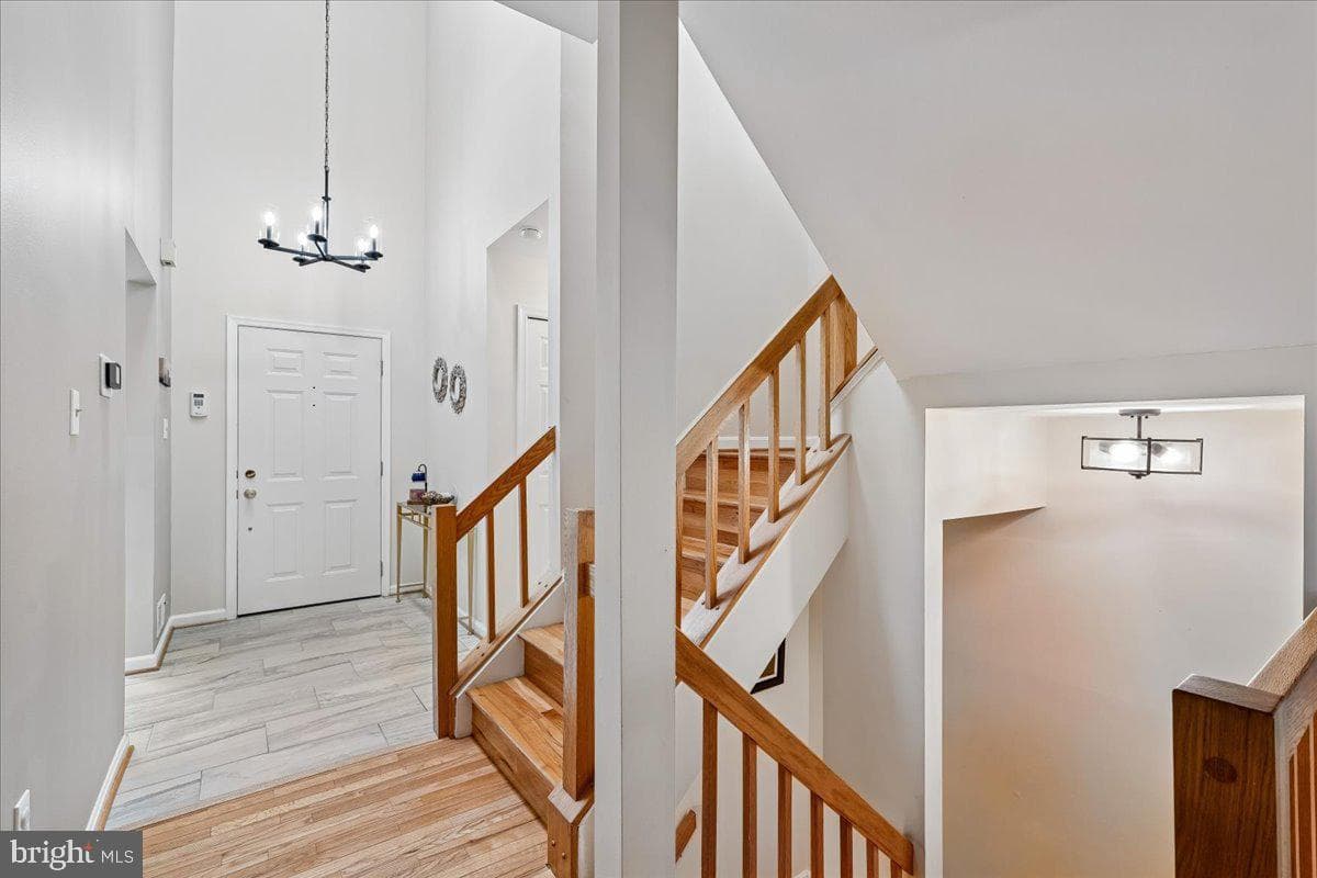 25 Tivoli Lake Court, Silver Spring