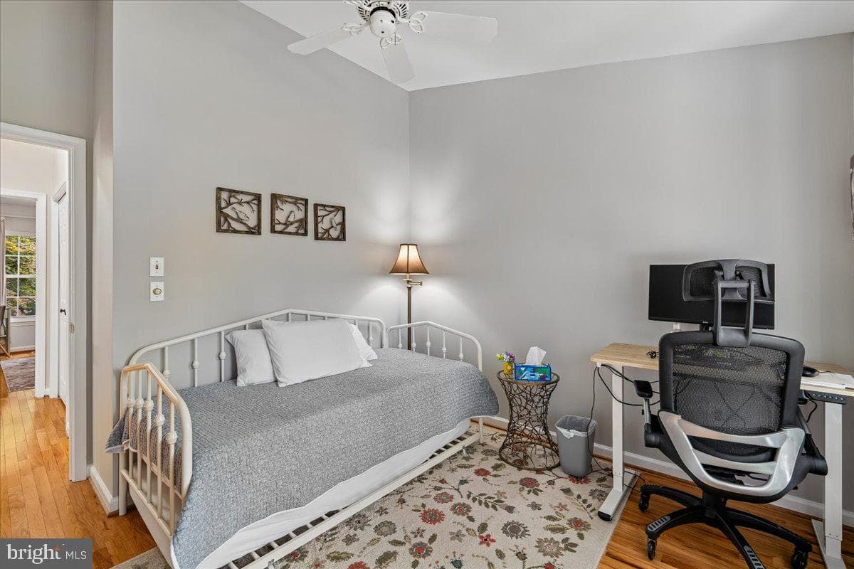 25 Tivoli Lake Court photo 21