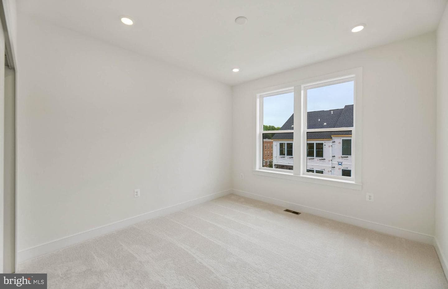 512 Parkview Avenue photo 29