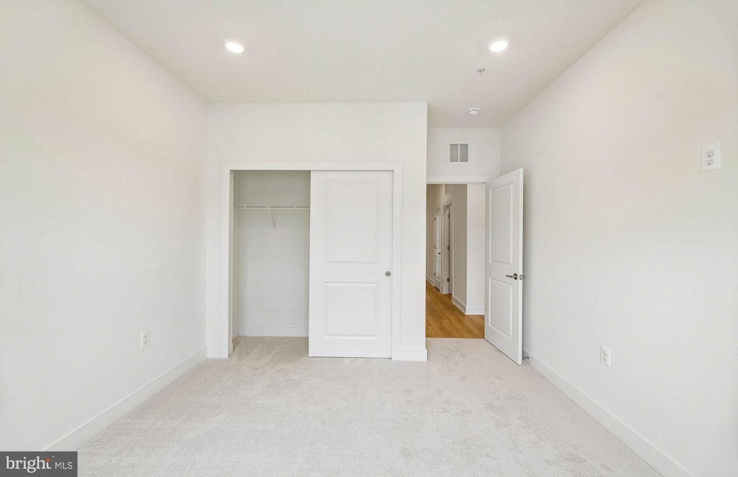 512 Parkview Avenue photo 37