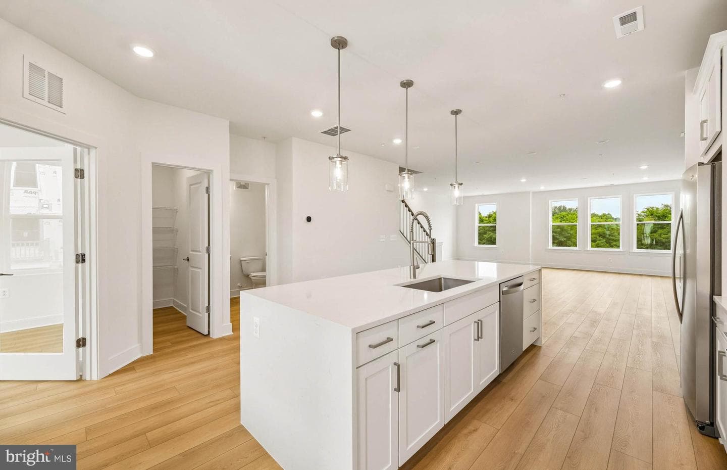 512 Parkview Avenue photo 8