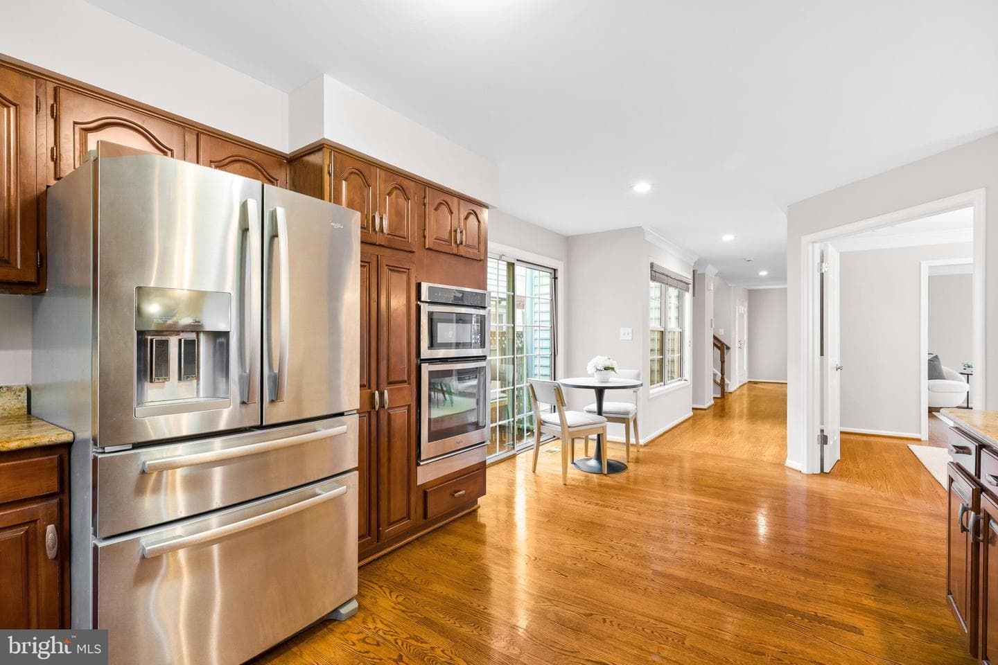 8329 Marketree Circle photo 10